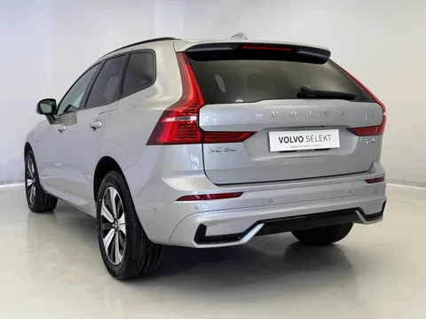 RE25WGJ Volvo XC60 2.0 T6 [350] RC PHEV Plus Dark 5dr AWD Geartronic Thumbnail #5