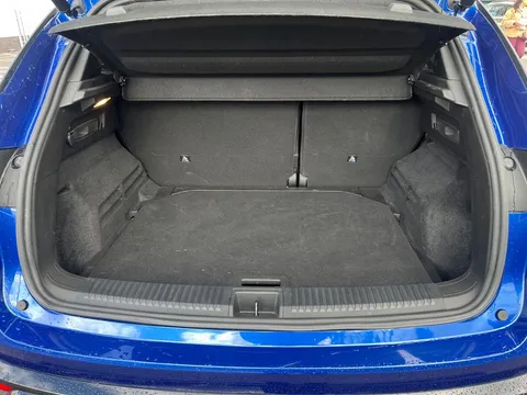 16 of 32 for Renault Austral E-Tech FHEV Techno Esprit Alpine 5dr Auto