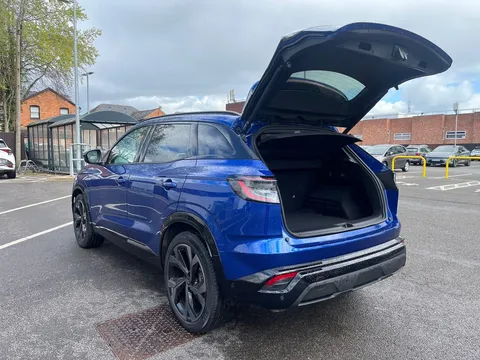 17 of 32 for Renault Austral E-Tech FHEV Techno Esprit Alpine 5dr Auto