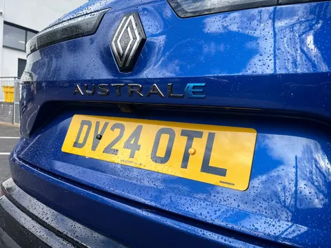 19 of 32 for Renault Austral E-Tech FHEV Techno Esprit Alpine 5dr Auto
