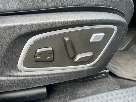 24 of 32 for Renault Austral E-Tech FHEV Techno Esprit Alpine 5dr Auto