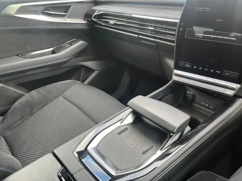 28 of 32 for Renault Austral E-Tech FHEV Techno Esprit Alpine 5dr Auto