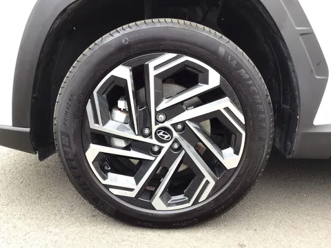 DS75UCC Hyundai Tucson 1.6T 239 Hybrid Ultimate 5dr Auto Thumbnail #5
