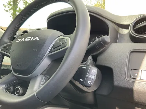 BG23WVY Dacia Duster 1.3 TCe 130 Journey 5dr Thumbnail #28
