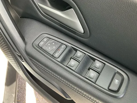 BG23WVY Dacia Duster 1.3 TCe 130 Journey 5dr Thumbnail #33