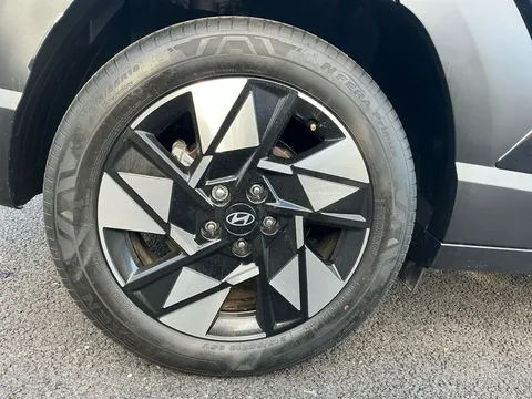 EN74VHB Hyundai Kona 1.6 Hybrid 129 Ultimate 5dr DCT Thumbnail #13