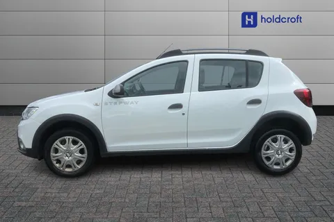 6 of 40 for DACIA SANDERO STEPWAY 0.9 TCe Essential 5dr