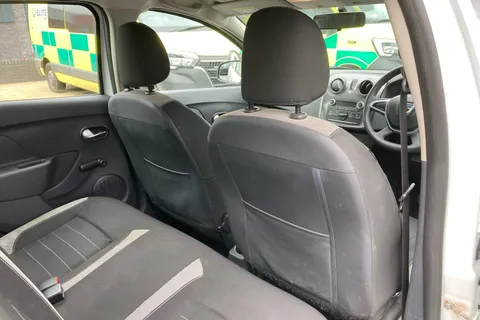 23 of 40 for DACIA SANDERO STEPWAY 0.9 TCe Essential 5dr