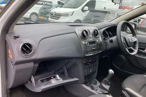 24 of 40 for DACIA SANDERO STEPWAY 0.9 TCe Essential 5dr