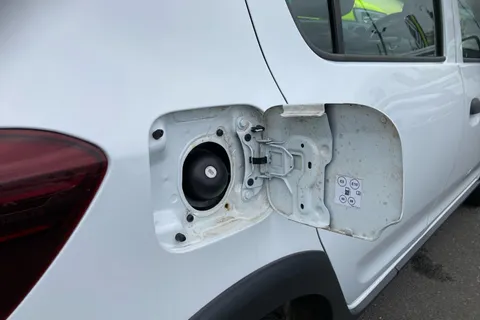 39 of 40 for DACIA SANDERO STEPWAY 0.9 TCe Essential 5dr