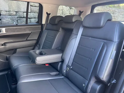 MV74YSY Hyundai Santa Fe 1.6 TGDi Hybrid Ultimate 5dr 4WD Auto Thumbnail #9