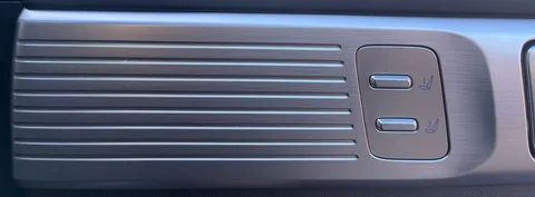 MV74YSY Hyundai Santa Fe 1.6 TGDi Hybrid Ultimate 5dr 4WD Auto Thumbnail #25