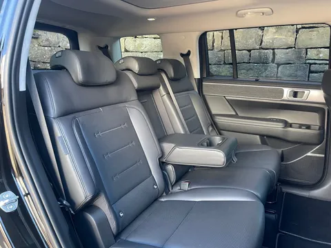 MV74YSY Hyundai Santa Fe 1.6 TGDi Hybrid Ultimate 5dr 4WD Auto Thumbnail #10