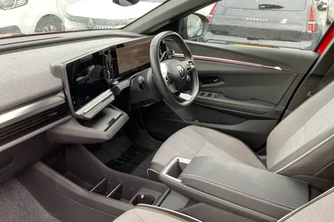 3 of 40 for RENAULT MEGANE E-TECH EV60 160kW Techno 60kWh Optimum Charge 5dr Auto