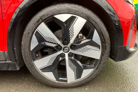 4 of 40 for RENAULT MEGANE E-TECH EV60 160kW Techno 60kWh Optimum Charge 5dr Auto