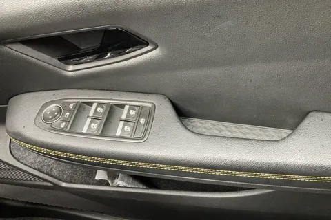 21 of 40 for RENAULT MEGANE E-TECH EV60 160kW Techno 60kWh Optimum Charge 5dr Auto