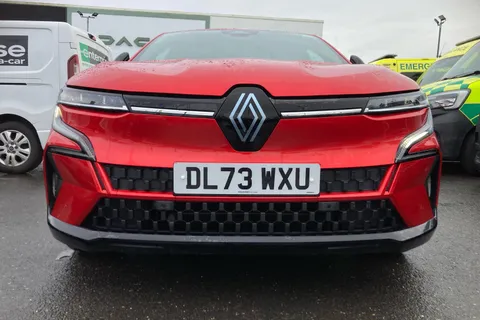 38 of 40 for RENAULT MEGANE E-TECH EV60 160kW Techno 60kWh Optimum Charge 5dr Auto