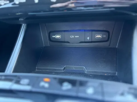 MK22LUR Hyundai Tucson 1.6 TGDi Hybrid 230 Premium 5dr 2WD Auto Thumbnail #11