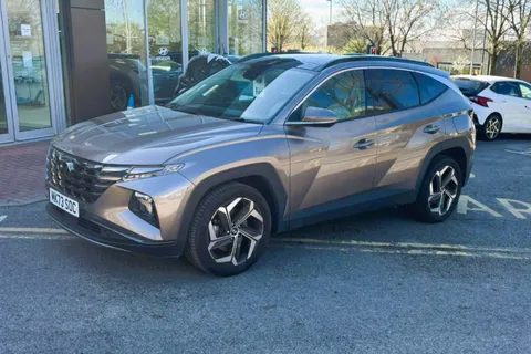 MK73SOC Hyundai Tucson 1.6 TGDi Ultimate 5dr 2WD Thumbnail #3