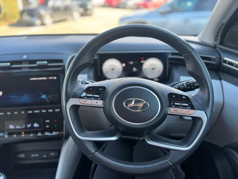 MK73SOC Hyundai Tucson 1.6 TGDi Ultimate 5dr 2WD Thumbnail #8