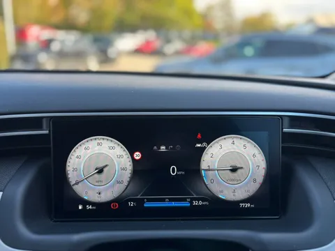 MK73SOC Hyundai Tucson 1.6 TGDi Ultimate 5dr 2WD Thumbnail #24