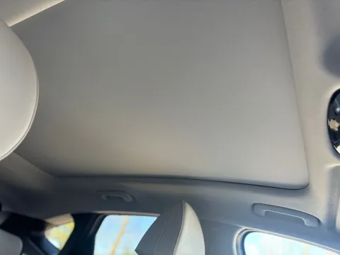 MK73SOC Hyundai Tucson 1.6 TGDi Ultimate 5dr 2WD Thumbnail #34