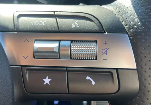 EN74ZYS Hyundai Kona 1.6 Hybrid 129 N Line S 5dr DCT Thumbnail #17