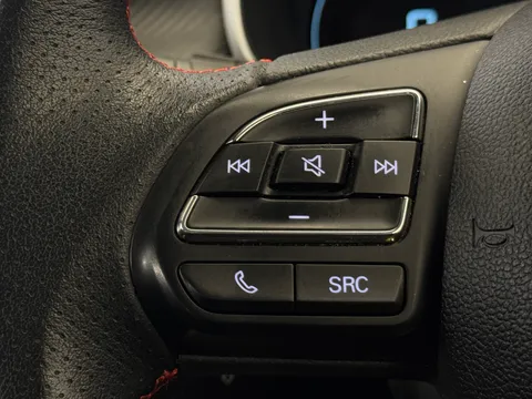 LD70RRZ Mg Motor Uk Zs 1.5 VTi-TECH Exclusive 5dr Thumbnail #21