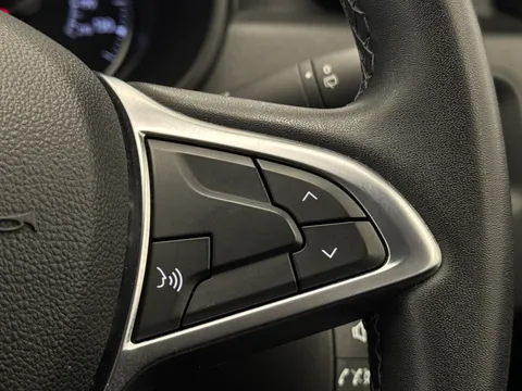 22 of 31 for Dacia Duster 1.0 TCe 90 Comfort 5dr