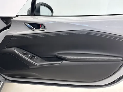 AE75GYO Mazda MX-5 1.5 [132] Prime-Line 2dr Thumbnail #16