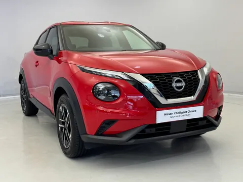 DS25AOE Nissan Juke 1.0 DiG-T N-Connecta 5dr DCT Thumbnail #3