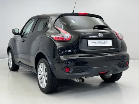 9 of 37 for NISSAN JUKE 1.2 DiG-T N-Connecta 5dr