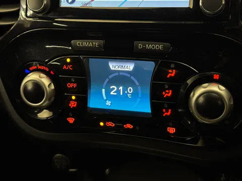 28 of 37 for NISSAN JUKE 1.2 DiG-T N-Connecta 5dr