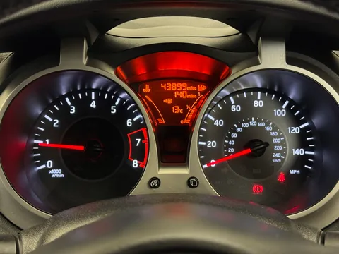 29 of 37 for NISSAN JUKE 1.2 DiG-T N-Connecta 5dr