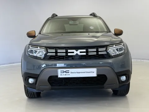 DY73OCC Dacia Duster 1.3 TCe 130 Extreme 5dr Thumbnail #2