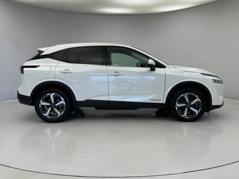 FN23SKD Nissan Qashqai 1.5 E-Power N-Connecta [Glass Roof] 5dr Auto Thumbnail #12