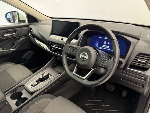 FN23SKD Nissan Qashqai 1.5 E-Power N-Connecta [Glass Roof] 5dr Auto Thumbnail #22