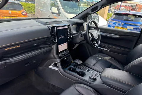 RA73NNP Toyota Iq 1.33 Dual VVT-i 3 Leather 3dr [Non Start Stop] Thumbnail #4