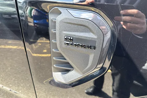 RA73NNP Toyota Iq 1.33 Dual VVT-i 3 Leather 3dr [Non Start Stop] Thumbnail #15