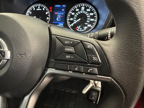 DV69OZK Nissan Juke 1.0 DiG-T Acenta 5dr Thumbnail #24