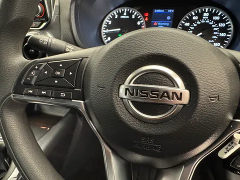 DV69OZK Nissan Juke 1.0 DiG-T Acenta 5dr Thumbnail #25