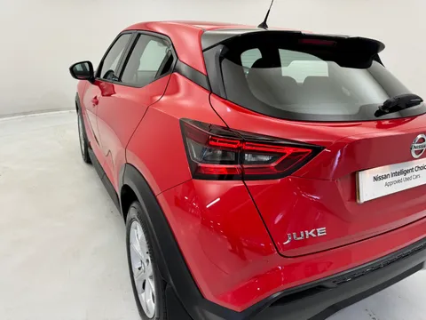 DV69OZK Nissan Juke 1.0 DiG-T Acenta 5dr Thumbnail #33