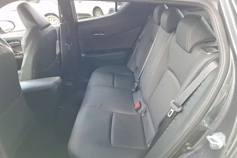 EO71BZV Toyota C-HR 1.8 Hybrid Excel 5dr CVT Thumbnail #10