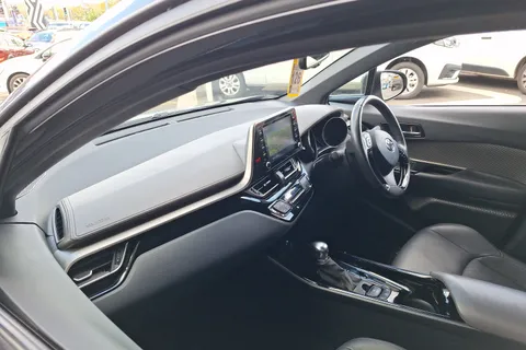 EO71BZV Toyota C-HR 1.8 Hybrid Excel 5dr CVT Thumbnail #28