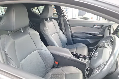EO71BZV Toyota C-HR 1.8 Hybrid Excel 5dr CVT Thumbnail #33