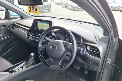 EO71BZV Toyota C-HR 1.8 Hybrid Excel 5dr CVT Thumbnail #32