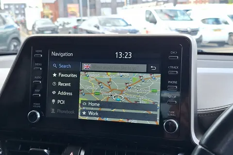 EO71BZV Toyota C-HR 1.8 Hybrid Excel 5dr CVT Thumbnail #38