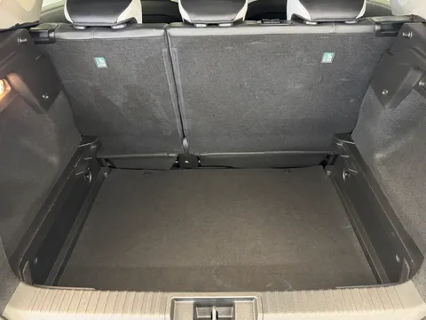 HT24LJO Renault Captur 1.0 TCE 90 Techno 5dr Thumbnail #9