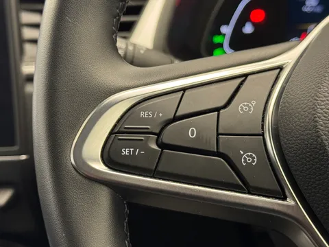 HT24LJO Renault Captur 1.0 TCE 90 Techno 5dr Thumbnail #20