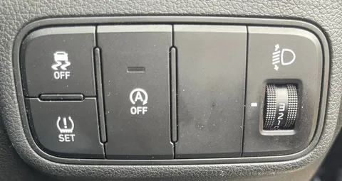 MK73SHV Hyundai i20 1.0T GDi 48V MHD SE Connect 5dr Thumbnail #9